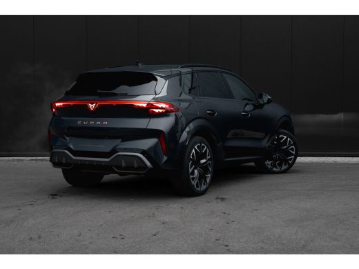 CUPRA Terramar 1.5 TSI e-Hybrid 272pk VZ Performance | Panoramadak | Trekhaak | 360 Camera | Stuur & Stoelverwar... ActivLease financial lease