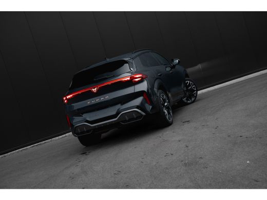 CUPRA Terramar 1.5 TSI e-Hybrid 272pk VZ Performance | Panoramadak | Trekhaak | 360 Camera | Stuur & Stoelverwar... ActivLease financial lease