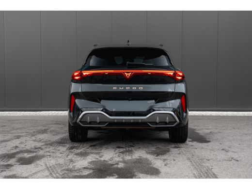 CUPRA Terramar 1.5 TSI e-Hybrid 272pk VZ Performance | Sennheiser | Trekhaak | Panoramadak | 360 Camera | 20" ActivLease financial lease