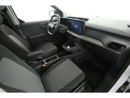 Ford Courier 54 kWh 136PK | Snelladen | Virtual | Camera | Cruise | Carplay | Stoel/Stuurverw. ActivLease financial lease