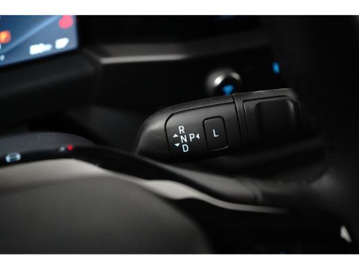 Ford E-Transit Custom 340 L2H1 Limited 71 kWh ActivLease financial lease