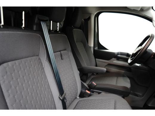 Ford E-Transit Custom 340 L2H1 Limited 71 kWh ActivLease financial lease