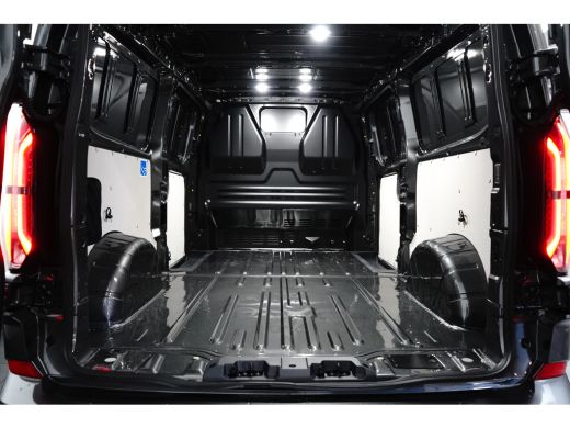 Ford E-Transit Custom 340 L2H1 Limited 71 kWh ActivLease financial lease