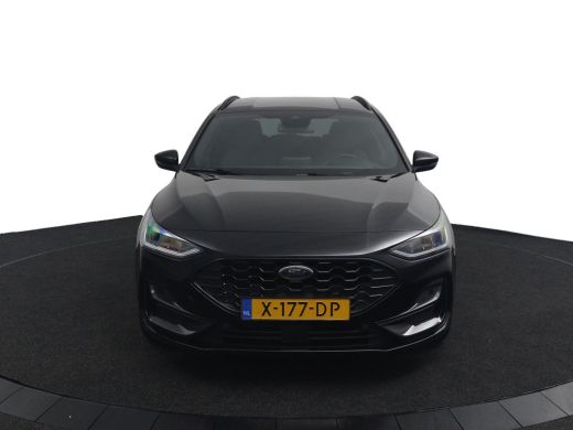 Ford Focus 1.0 EcoBoost Hybrid ST Line | Winterpack | Camera | LED | Cruise Control | Keyless Entry/Go | DAB... ActivLease financial lease