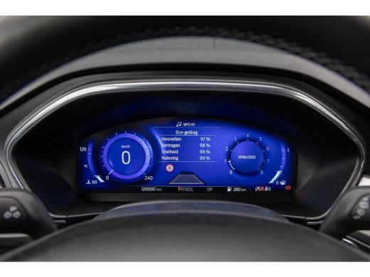 Ford Focus 1.0 EcoBoost Titanium Automaat | 100% dealer o.h. | Adaptieve cruise | Trekhaak | Winter-pack | E... ActivLease financial lease