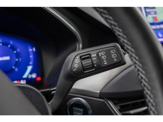 Ford Focus 1.0 EcoBoost Titanium Automaat | 100% dealer o.h. | Adaptieve cruise | Trekhaak | Winter-pack | E... ActivLease financial lease