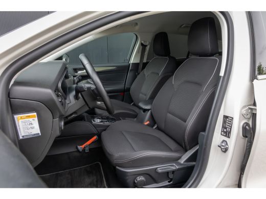 Ford Focus 1.0 EcoBoost Titanium Automaat | 100% dealer o.h. | Adaptieve cruise | Trekhaak | Winter-pack | E... ActivLease financial lease
