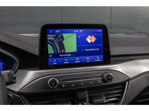 Ford Focus 1.0 EcoBoost Titanium Automaat | Adaptieve cruise | Winter-pack | Afn. Trekhaak | Camera | Elec. ... ActivLease financial lease