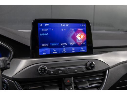 Ford Focus 1.0 EcoBoost Titanium Automaat | Adaptieve cruise | Winter-pack | Afn. Trekhaak | Camera | Elec. ... ActivLease financial lease