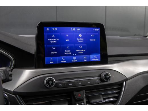 Ford Focus 1.0 EcoBoost Titanium Automaat | Adaptieve cruise | Winter-pack | Afn. Trekhaak | Camera | Elec. ... ActivLease financial lease