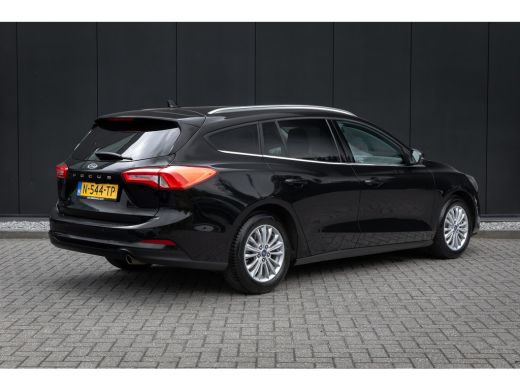 Ford Focus 1.0 EcoBoost Titanium Automaat | Adaptieve cruise | Winter-pack | Afn. Trekhaak | Camera | Elec. ... ActivLease financial lease