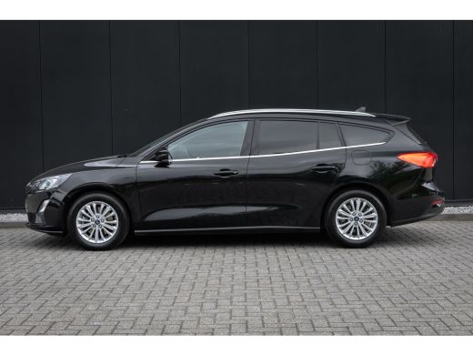 Ford Focus 1.0 EcoBoost Titanium Automaat | Adaptieve cruise | Winter-pack | Afn. Trekhaak | Camera | Elec. ... ActivLease financial lease