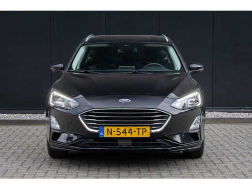 Ford Focus 1.0 EcoBoost Titanium Automaat | Adaptieve cruise | Winter-pack | Afn. Trekhaak | Camera | Elec. ... ActivLease financial lease