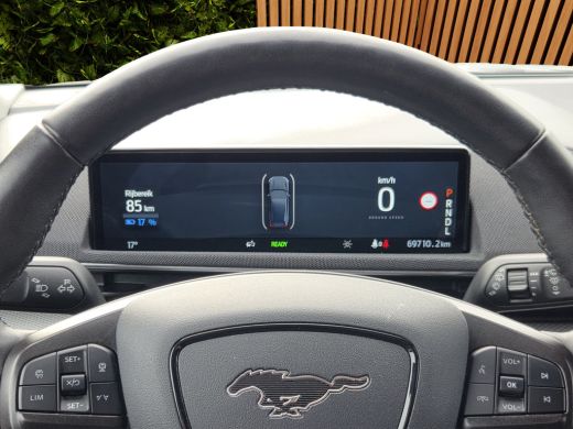 Ford Mustang Mach-E Mach-E Ext. Range 98kWh | Draadloos Apple Carplay | Adapt. Cruise | BLIS | LED | Leer | 18'' ActivLease financial lease