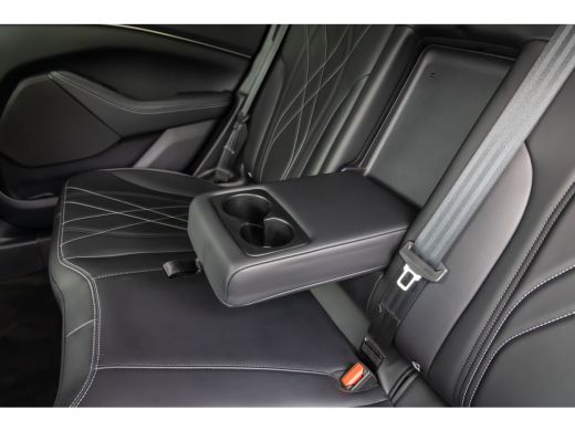 Ford Mustang Mach-E Mach-E RWD 75 kWh | Camera | Adapt. Cruise | Standkachel | Stoel en Stuurverwarming | Apple/Andro... ActivLease financial lease