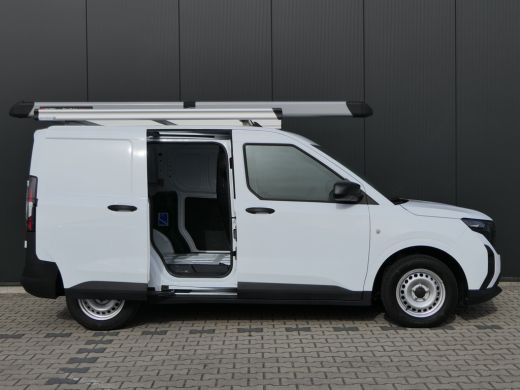 Ford Transit Courier 1.0 EcoBoost Benzine! | Imperiaal | Cruise Control | CarPlay/Android Auto | Schuifdeur | Bluetoot... ActivLease financial lease