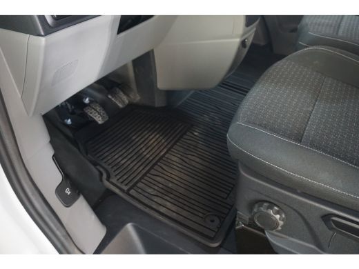 Ford Transit Custom 280 2.0 TDCI L1H1 Trend | 2 zitplaatsen rechtsvoor | Achteruitrijcamera | Cruise control ActivLease financial lease
