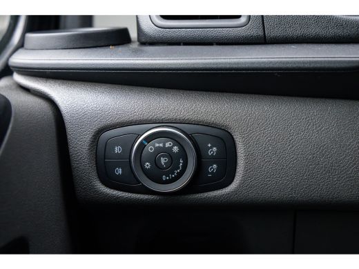 Ford Transit Custom 300 2.0 TDCI L2H1 Limited DC | Automaat | 6 persoons | Dealeronderhouden  | Lederen bekleding | T... ActivLease financial lease