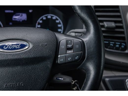 Ford Transit Custom 300 2.0 TDCI L2H1 Limited DC | Automaat | 6 persoons | Dealeronderhouden  | Lederen bekleding | T... ActivLease financial lease