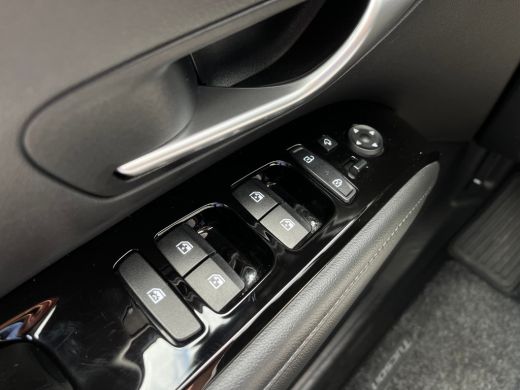 Hyundai Tucson 1.6 T-GDI 265pk PHEV Comfort Smart 4WD | Climate | Camera | Carplay | Keyless | Navigatie | Full ... ActivLease financial lease