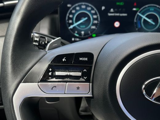 Hyundai Tucson 1.6 T-GDI 265pk PHEV Comfort Smart 4WD | Climate | Camera | Carplay | Keyless | Navigatie | Full ... ActivLease financial lease