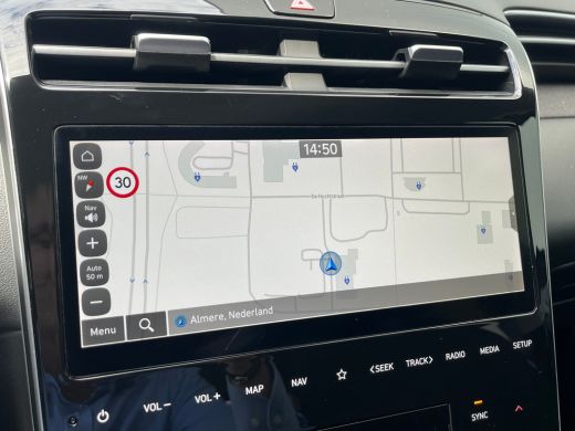 Hyundai Tucson 1.6 T-GDI 265pk PHEV Comfort Smart 4WD | Climate | Camera | Carplay | Keyless | Navigatie | Full ... ActivLease financial lease