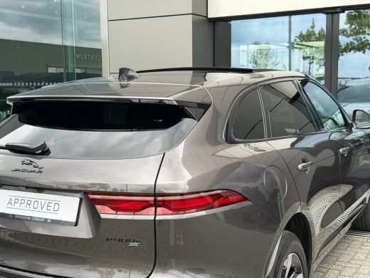 Jaguar F-PACE P400e PHEV R-Dynamic S | Pano | Afneembare trekhaak | Black Pack | Adaptieve Cruise Control | Mer... ActivLease financial lease