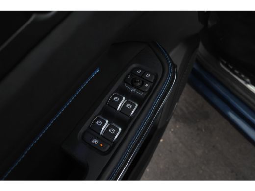 Lynk & Co 01 1.5 BLACK PACK ActivLease financial lease