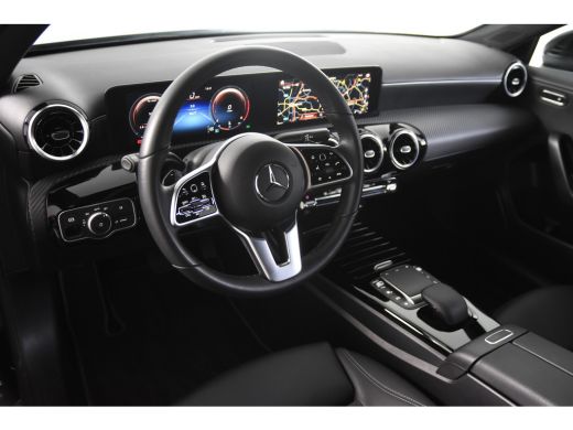 Mercedes-Benz A-Klasse 180 *1ste Eigenaar*Leer*Stoelverwarming*Navigatie* ActivLease financial lease