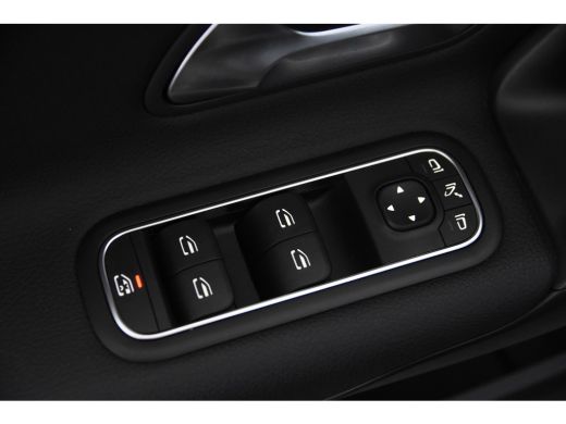 Mercedes-Benz A-Klasse 180 *1ste Eigenaar*Leer*Stoelverwarming*Navigatie* ActivLease financial lease
