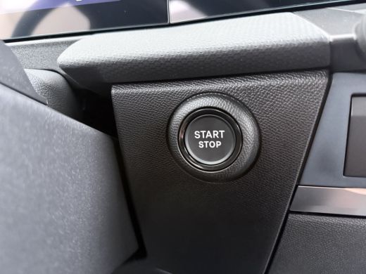 Opel Astra 1.6 Plug-in-Hybrid 195pk GS | DEMO | 3,7 kW boordlader | 7,4 kW boordlader | Achteruitrijcamera 180&deg; ActivLease financial lease