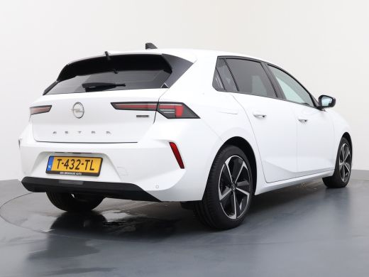 Opel Astra 1.6 Turbo Plug-in Hybrid 180pk | 98% SOH | Apple Carplay/ Android Auto | | Adaptieve Cruise Contr... ActivLease financial lease