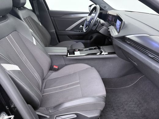 Opel Astra Sports Tourer 1.2 Turbo GS Trekhaak | All-seasons | Apple Carplay/Android Auto|telefoonintegratie... ActivLease financial lease