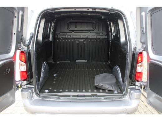 Opel Combo-e Standaard - Electric Tech | 11 kW - 3 fase AC lader en 100kW DC Snelladen mogelijk | Elektrisch v... ActivLease financial lease