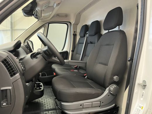 Opel Movano 2.2D 140 S&S L3H2 3.5t Camera | Ingerichte Laadruimte | Cruise | Airco | 3 Zits! | DAB | Dodehoek... ActivLease financial lease