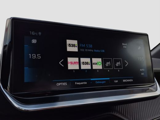 Peugeot 208 1.2 PURETECH 100PK 5-DRS GT-LINE Trekhaak afneembaar | Camera | LED | Parkeersensoren | Full map ... ActivLease financial lease