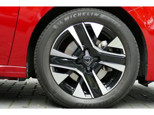 Peugeot 208 1.2 PURETECH 100PK ALLURE / CAMERA / STOELVERWARMING / 16"LMV/ NAVI / CLIMA / PDC / CRUISECONTROL... ActivLease financial lease