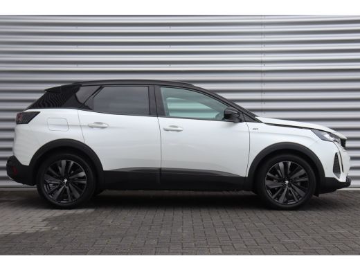 Peugeot 3008 1.2 PURETECH 130PK GT PACK AUTOMAAT / NAVI / LEDER / CLIMA / PDC / 19" LMV / CAMERA / TREKHAAK / ... ActivLease financial lease