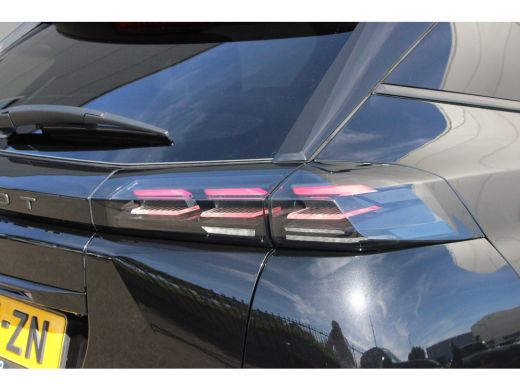 Peugeot e-2008 EV Allure 54 kWh | Fase 3 laden | SOH 95,75% | Nieuw model | Stoelverwarming | Navigatie | Camera... ActivLease financial lease