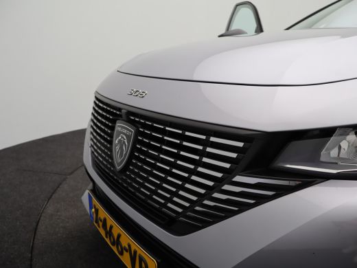 Peugeot e-308 Allure EV 54 kWh | SOH 93% | Stoelverwarming | Stuurverwarming | Navigatie | Verwamde Voorruit | ... ActivLease financial lease