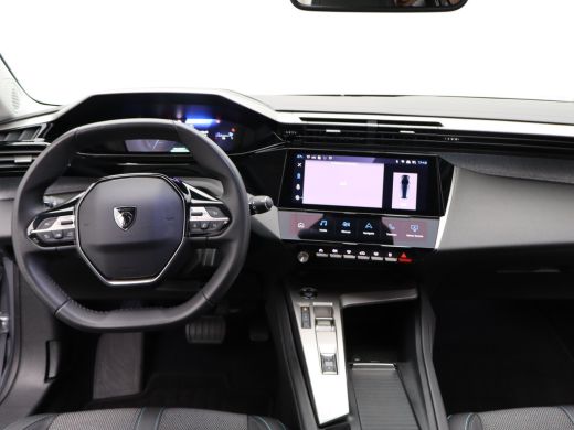 Peugeot e-308 Allure EV 54 kWh | SOH 93% | Stoelverwarming | Stuurverwarming | Navigatie | Verwamde Voorruit | ... ActivLease financial lease