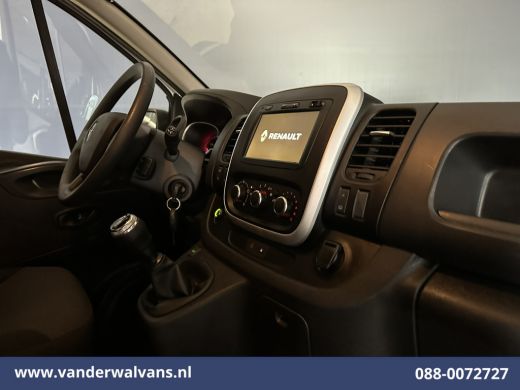 Renault Trafic 2.0 dCi 120pk L2H1 Euro6 Airco | Imperiaal | Navigatie | LED | Cruisecontrol Trekhaak, Parkeersen... ActivLease financial lease