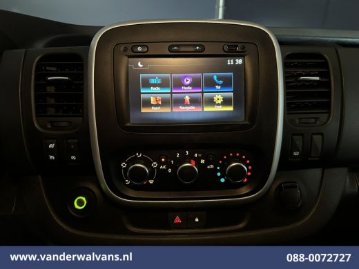 Renault Trafic 2.0 dCi 120pk L2H1 Euro6 Airco | Imperiaal | Navigatie | LED | Cruisecontrol Trekhaak, Parkeersen... ActivLease financial lease