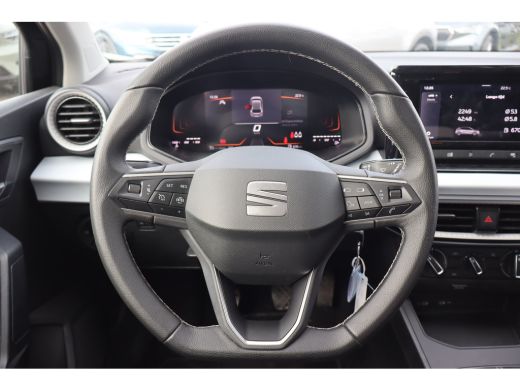 Seat Ibiza Style 95PK | Automatisch dimmende binnenspiegel | Cruise Control | Draadloze Apple CarPlay&trade;, Andr... ActivLease financial lease
