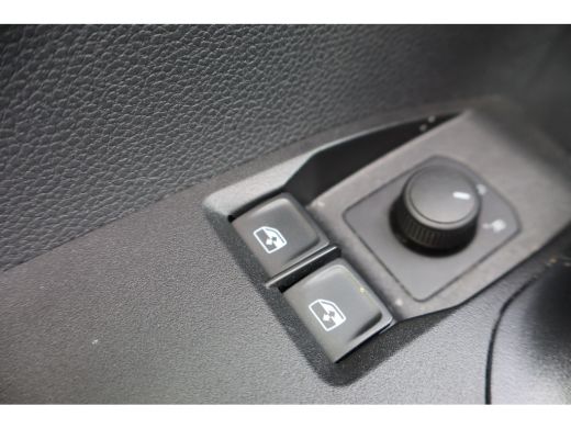 Seat Ibiza Style 95PK | Automatisch dimmende binnenspiegel | Cruise Control | Draadloze Apple CarPlay&trade;, Andr... ActivLease financial lease