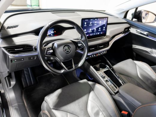Skoda Enyaq iV 60 SOH 91% / 180pk / Panorama dak / Trekhaak / Warmtepomp / Dodehoek herkenning / ActivLease financial lease