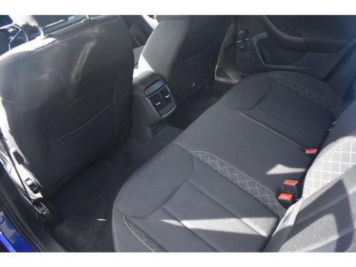 Skoda Kamiq 1.0 110PK TSI Ambition | LED verlichting | PDC Achter | 16 inch lichtmetalen velgen | Apple Carpl... ActivLease financial lease