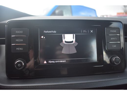 Skoda Kamiq 1.0 110PK TSI Ambition | LED verlichting | PDC Achter | 16 inch lichtmetalen velgen | Apple Carpl... ActivLease financial lease