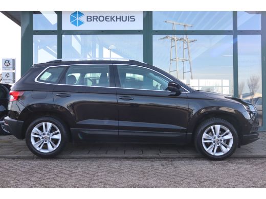 Skoda Karoq 1.5 TSI ACT Business Edition Plus 150PK AUTOMAAT | Apple Carplay/Android Auto|telefoonintegratie ... ActivLease financial lease
