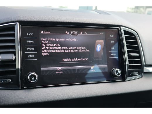 Skoda Karoq 1.5 TSI ACT Business Edition Plus 150PK AUTOMAAT | Apple Carplay/Android Auto|telefoonintegratie ... ActivLease financial lease